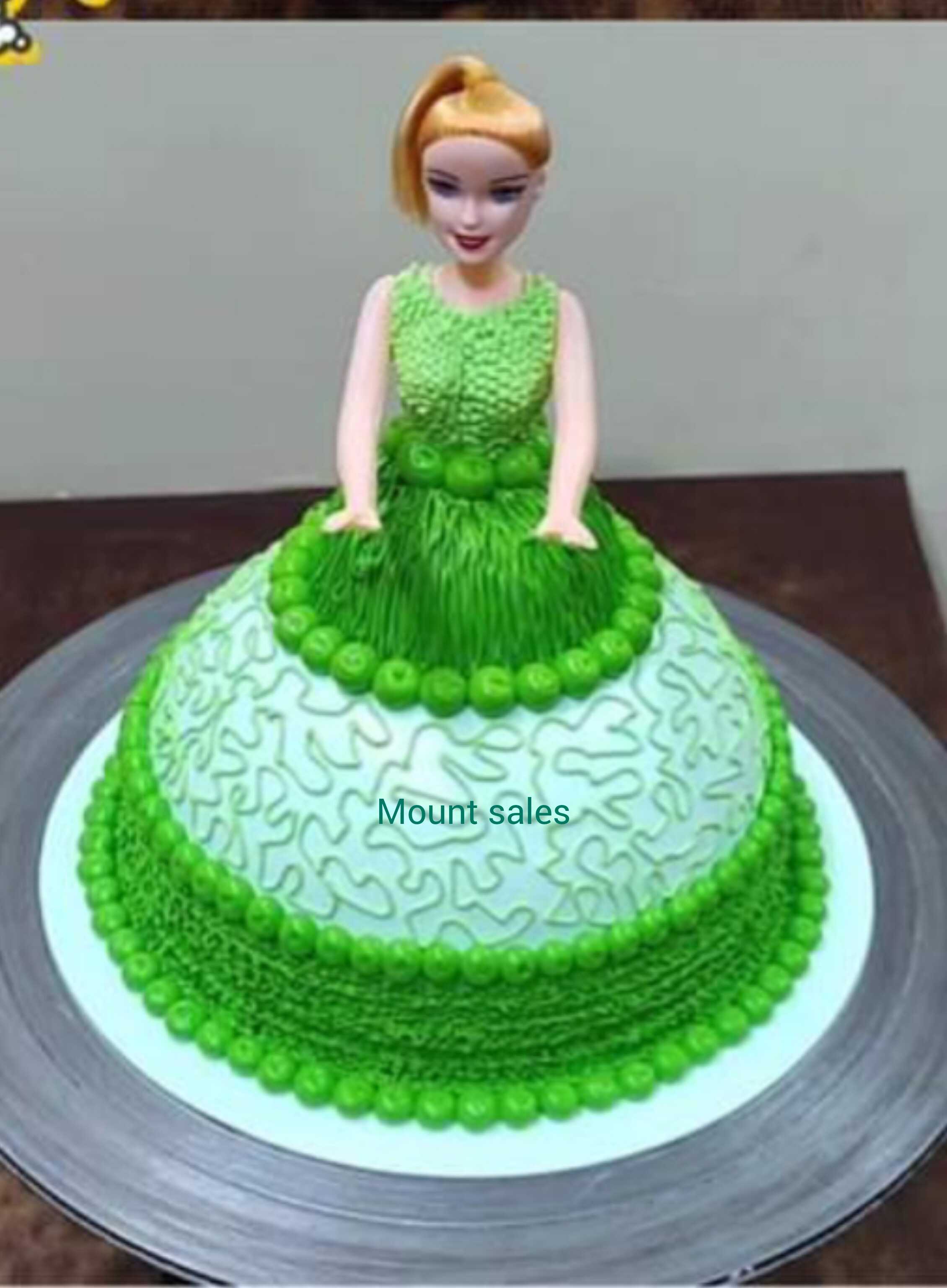 Premium RED N White Velvet Cake